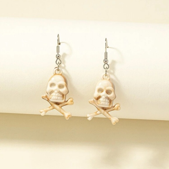 ☠️ Awesome Skeleton Skull Crossbones Drop Earrings ☠️ - Picture 4 of 4